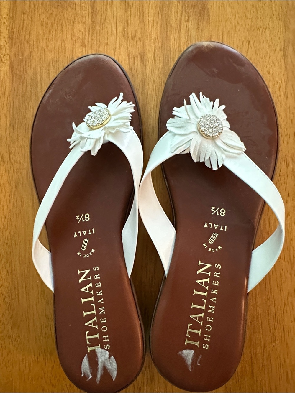 White Sandals Italian Shoemaker 8.5